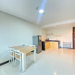 Pleasant Studio At Beverly Dago Apartment Near Itb By Travelio
