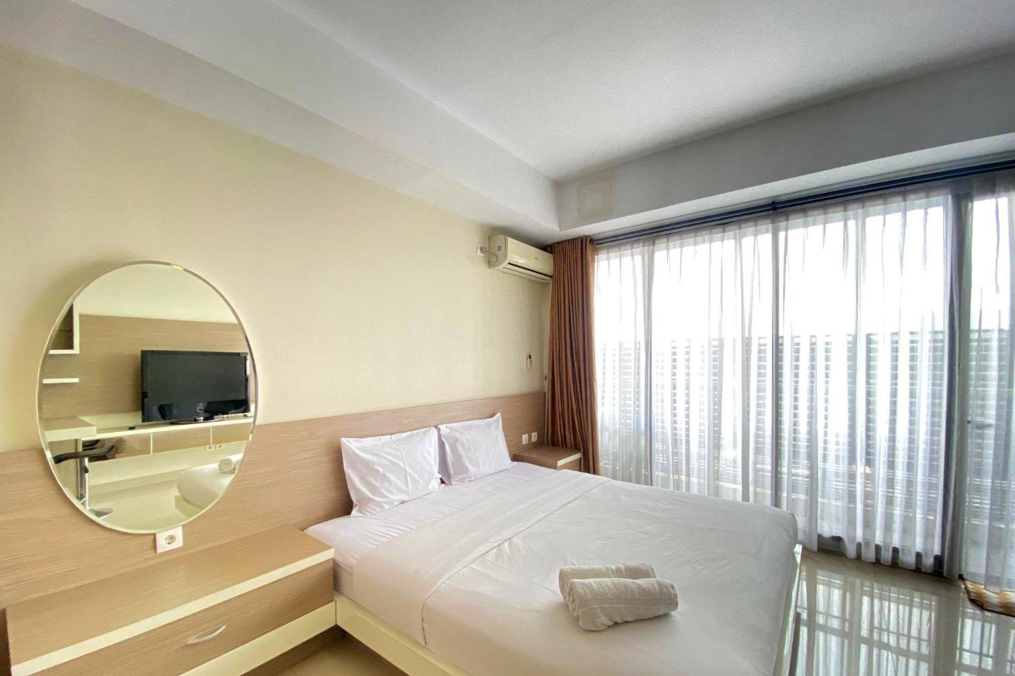 Apartemen Pleasant At Beverly Dago Near Itb By Travelio Bandung